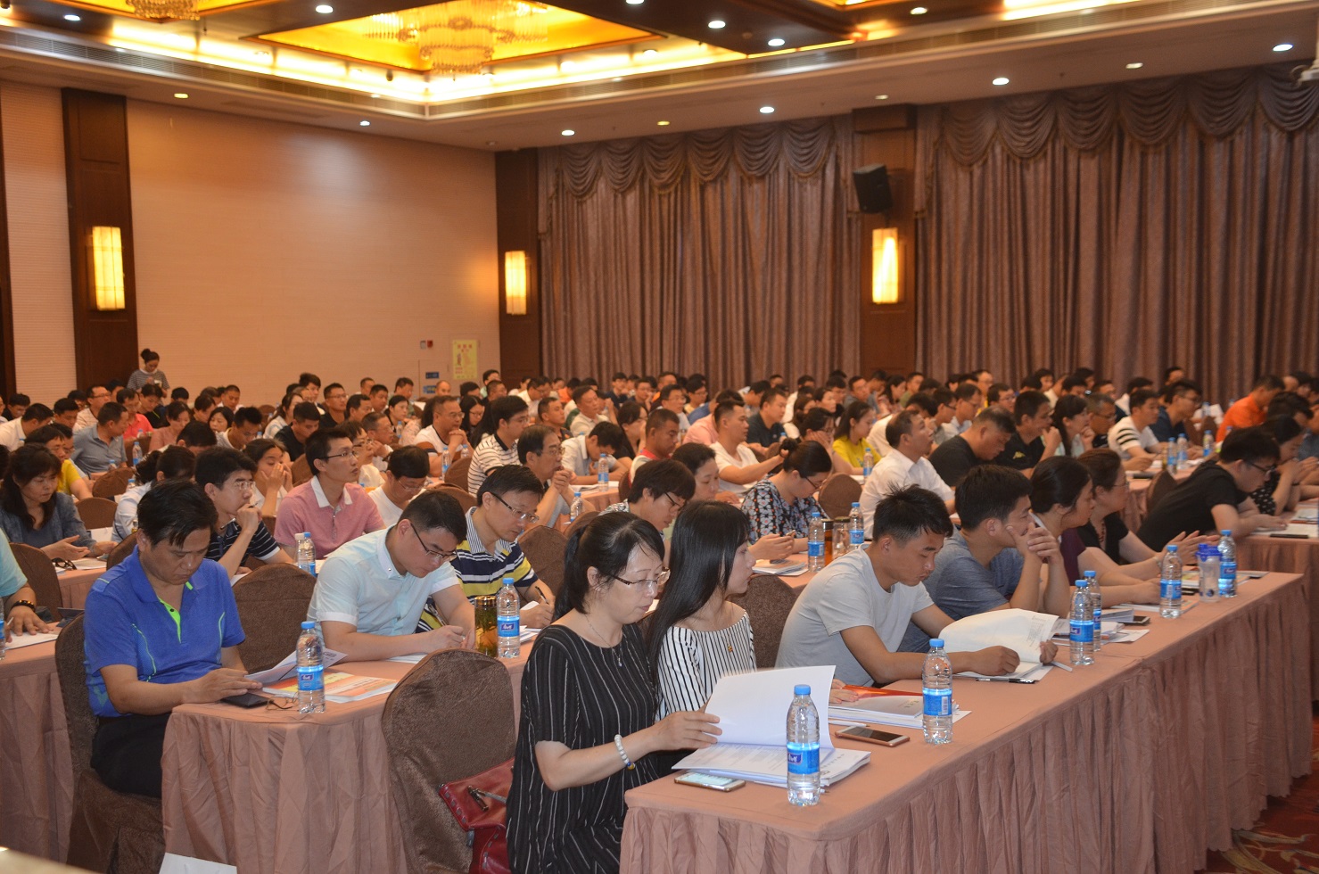 开班动员会现场 开班动员会现场